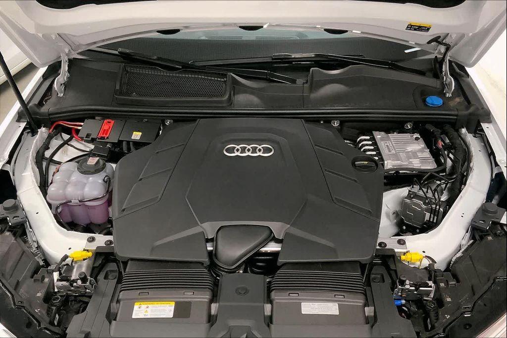 new 2026 Audi Q7 car, priced at $78,410