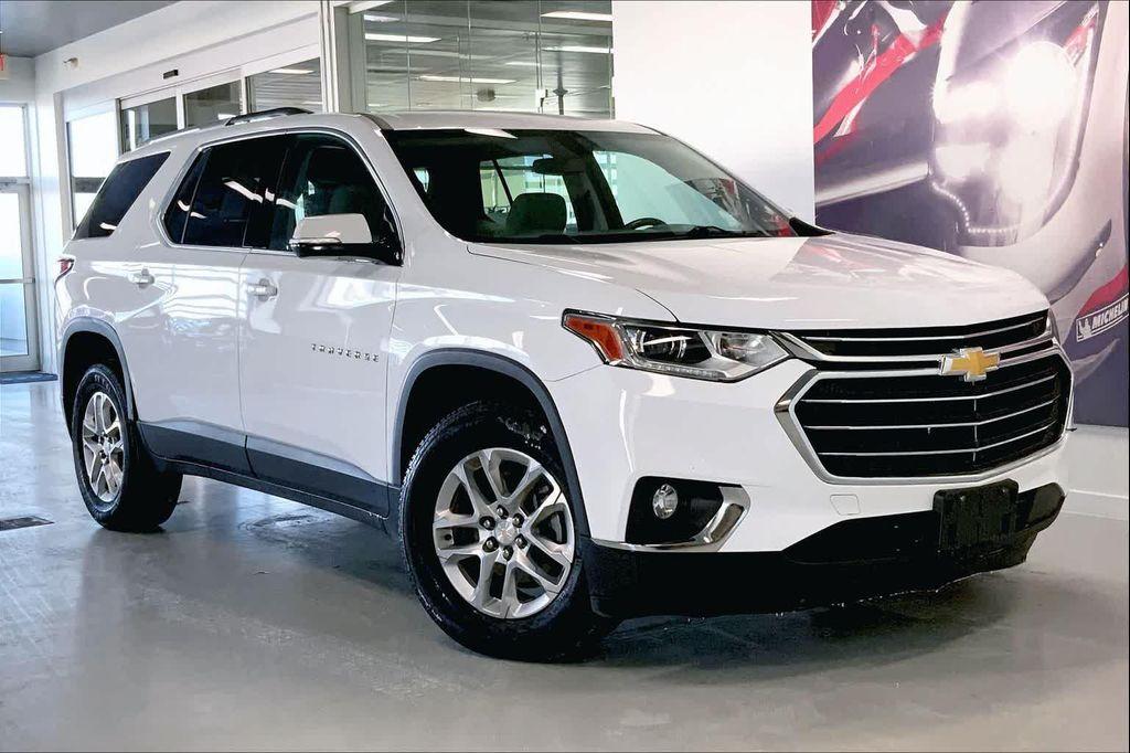 used 2018 Chevrolet Traverse car, priced at $11,390