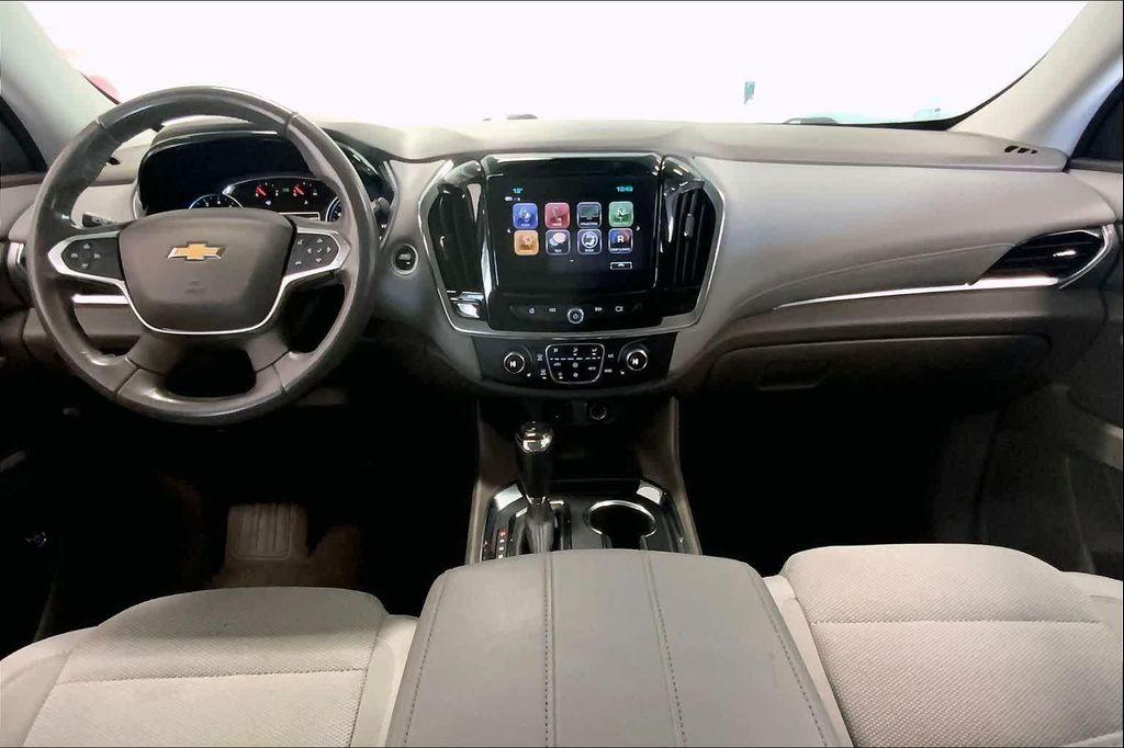 used 2018 Chevrolet Traverse car, priced at $11,390