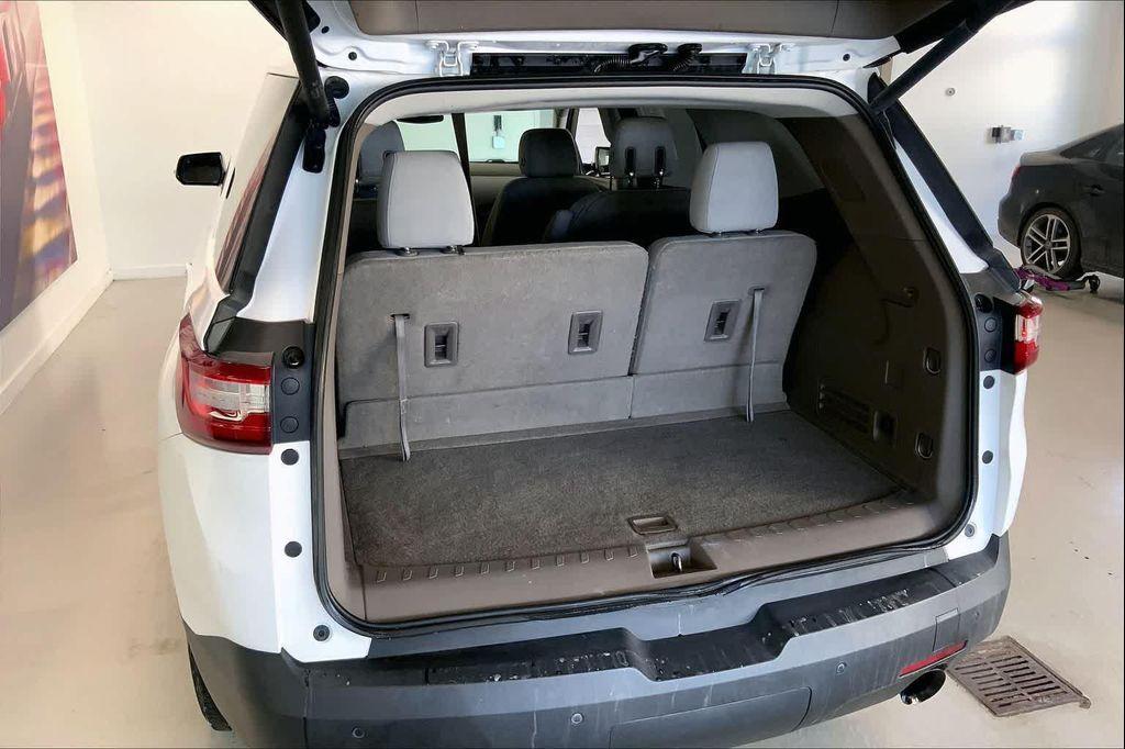 used 2018 Chevrolet Traverse car, priced at $11,390