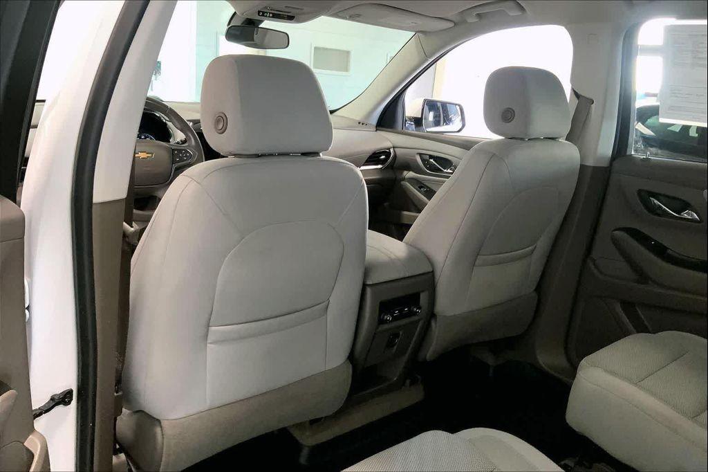 used 2018 Chevrolet Traverse car, priced at $11,390