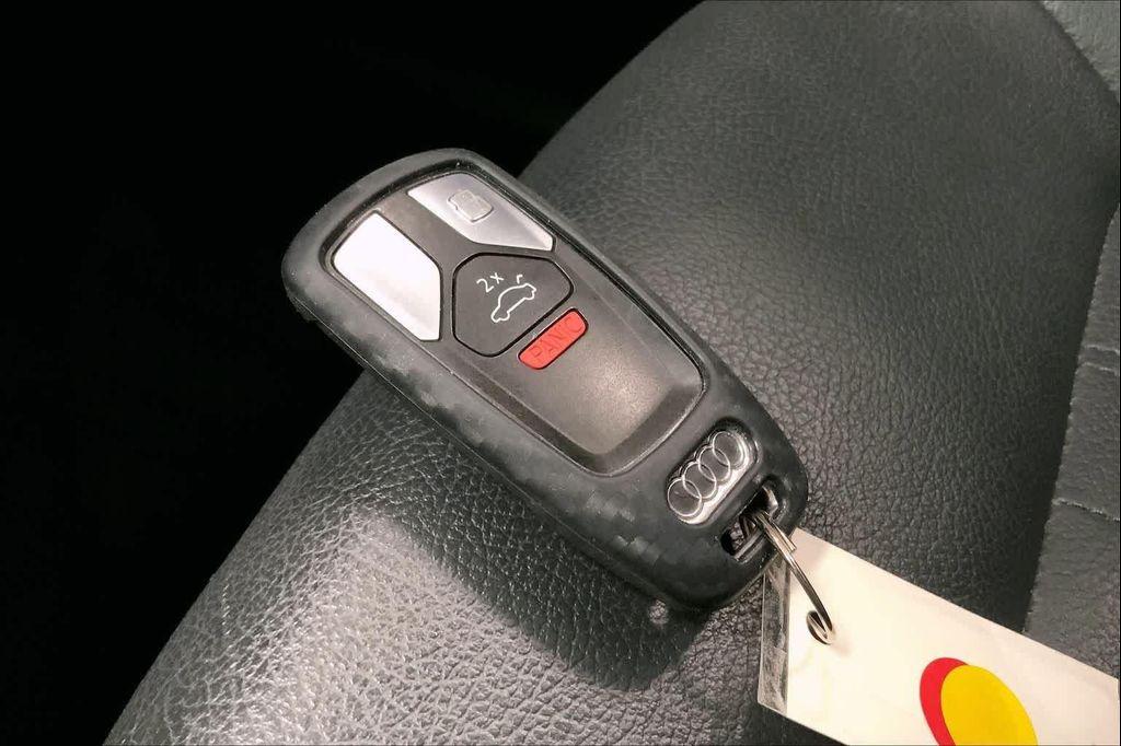 used 2019 Audi Q5 car, priced at $17,690