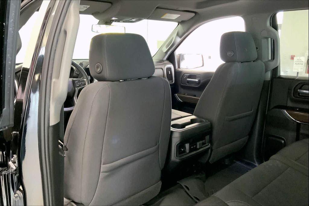 used 2022 Chevrolet Silverado 1500 car, priced at $41,990