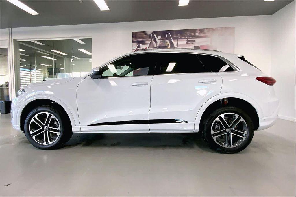new 2025 Audi Q5 car, priced at $56,055