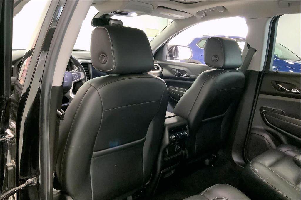 used 2019 GMC Acadia car, priced at $17,940