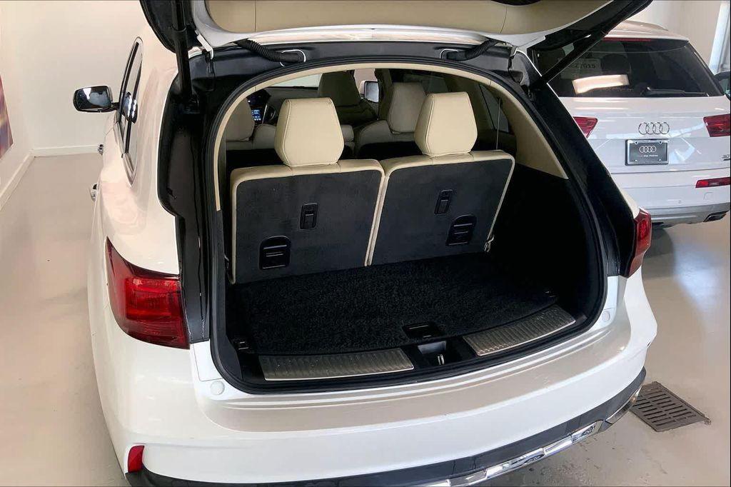 used 2020 Acura MDX car, priced at $26,910