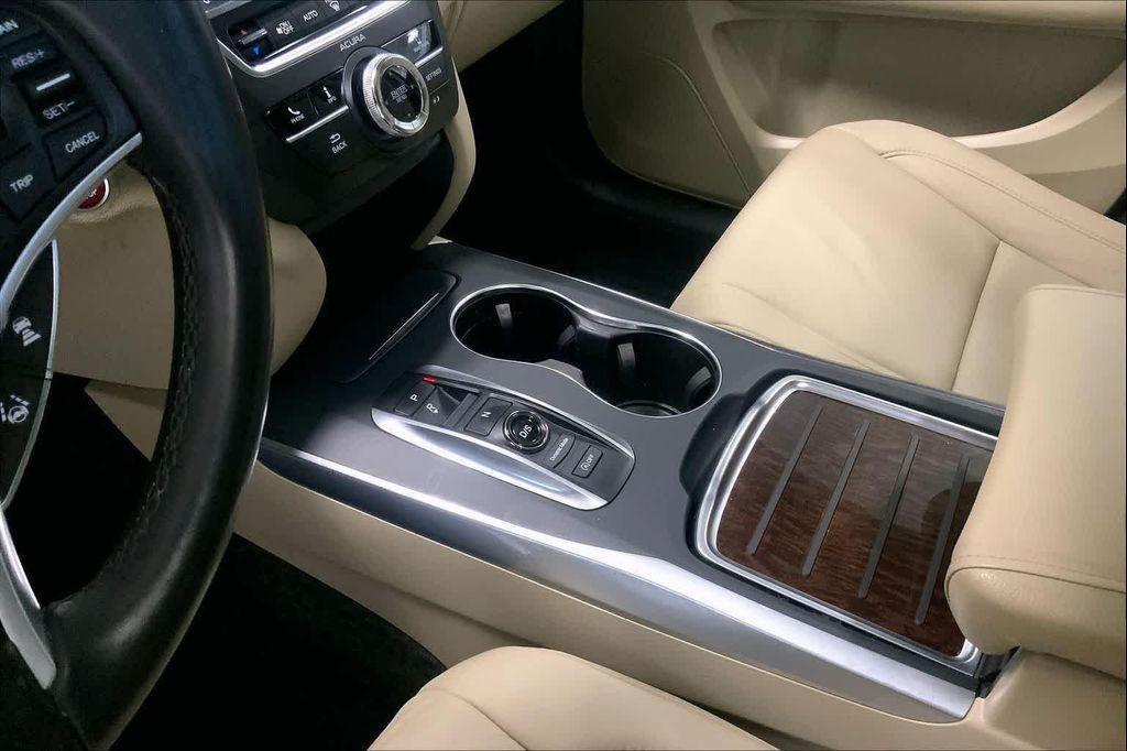 used 2020 Acura MDX car, priced at $26,910