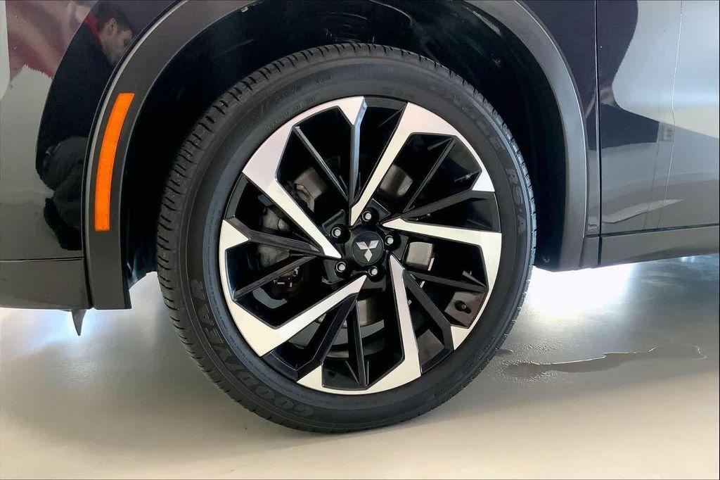 used 2022 Mitsubishi Outlander car, priced at $22,990