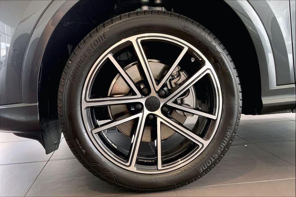 new 2026 Audi Q5 car, priced at $60,564