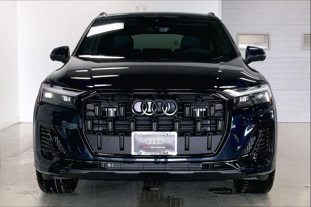 new 2026 Audi Q7 car, priced at $78,410