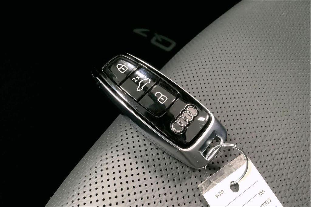 new 2026 Audi Q7 car, priced at $78,410