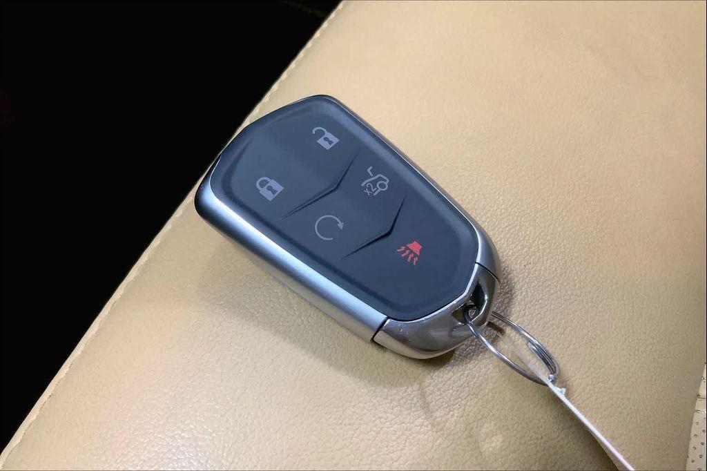 used 2015 Cadillac SRX car, priced at $12,990