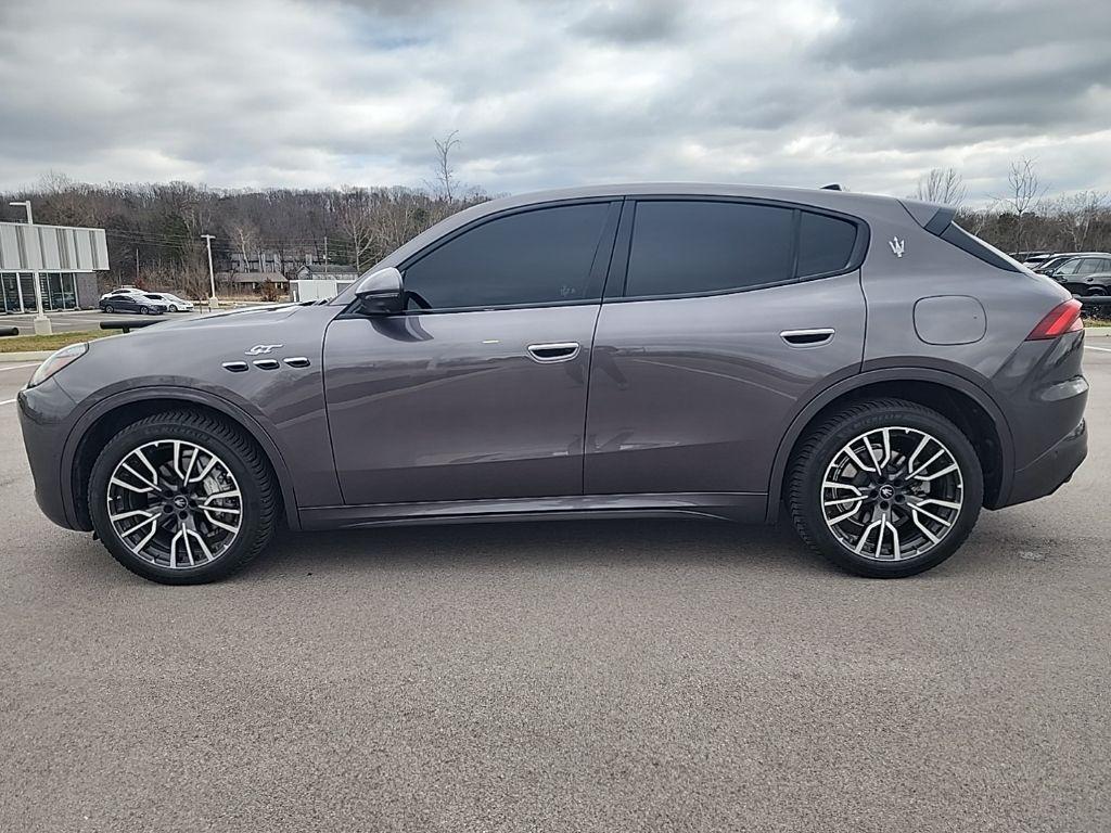 used 2024 Maserati Grecale car, priced at $41,897
