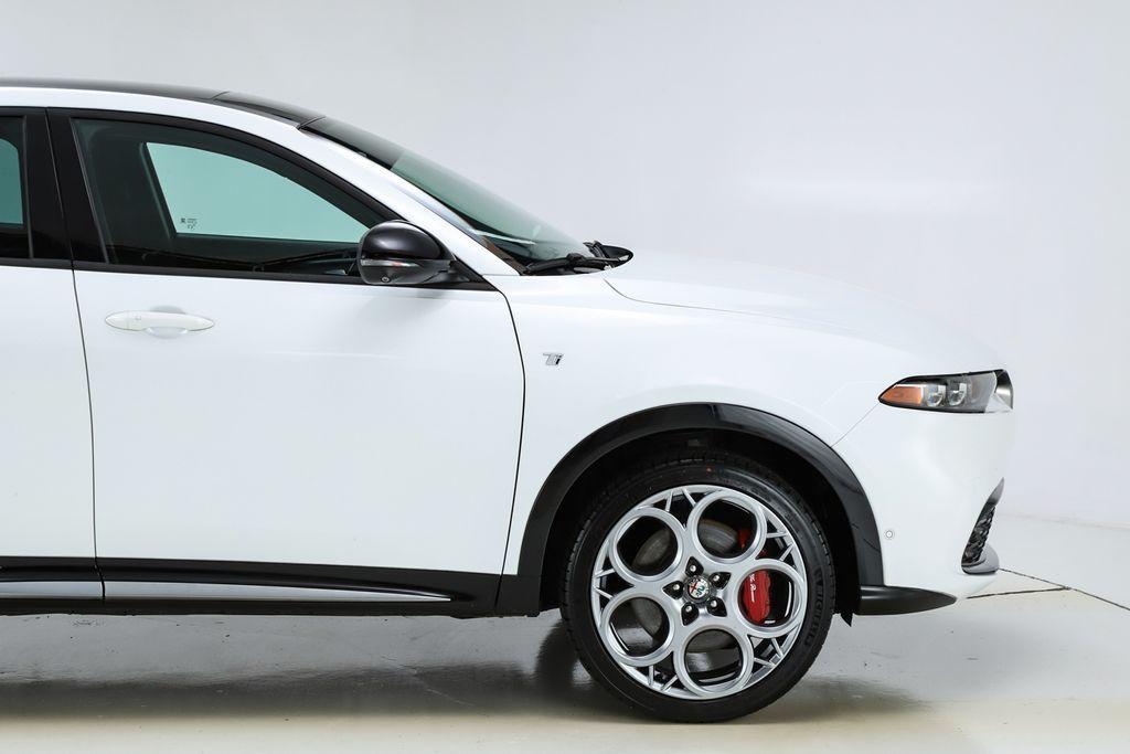 used 2024 Alfa Romeo Tonale car, priced at $25,937