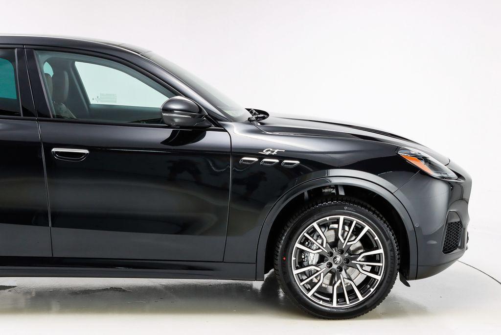 new 2024 Maserati Grecale car, priced at $64,381
