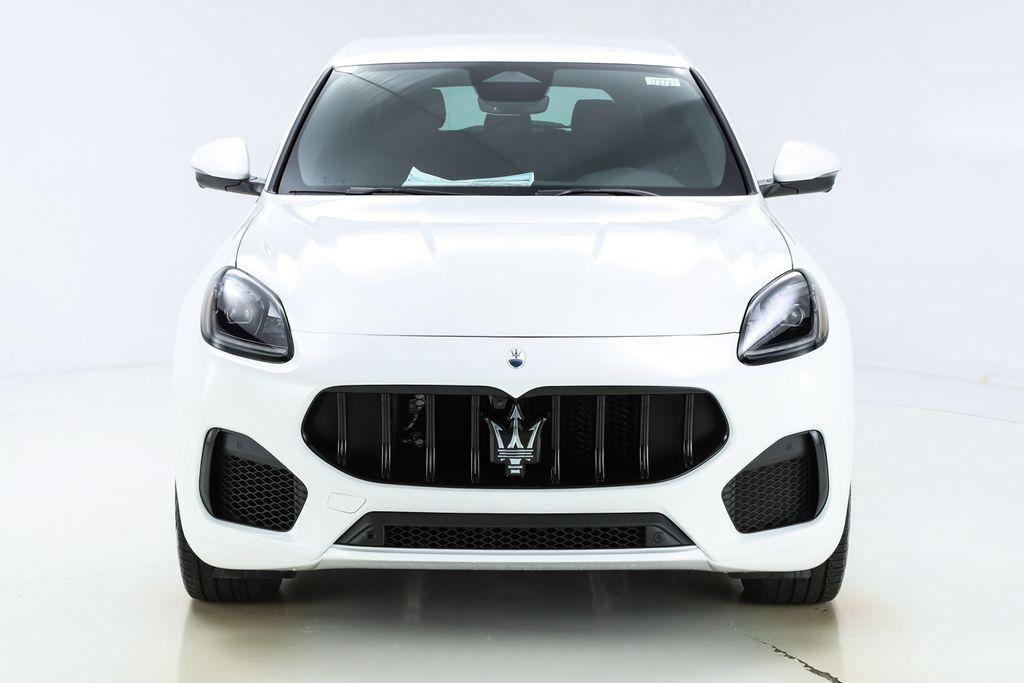 new 2026 Maserati Grecale car, priced at $91,125