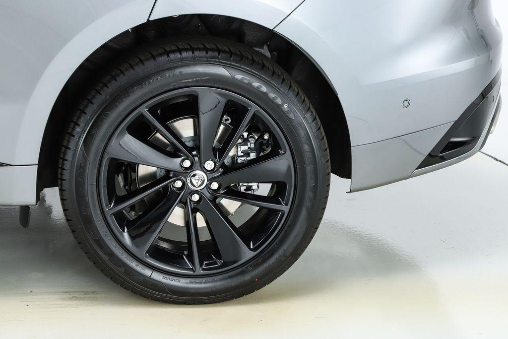 new 2026 Jaguar F-PACE car, priced at $76,408