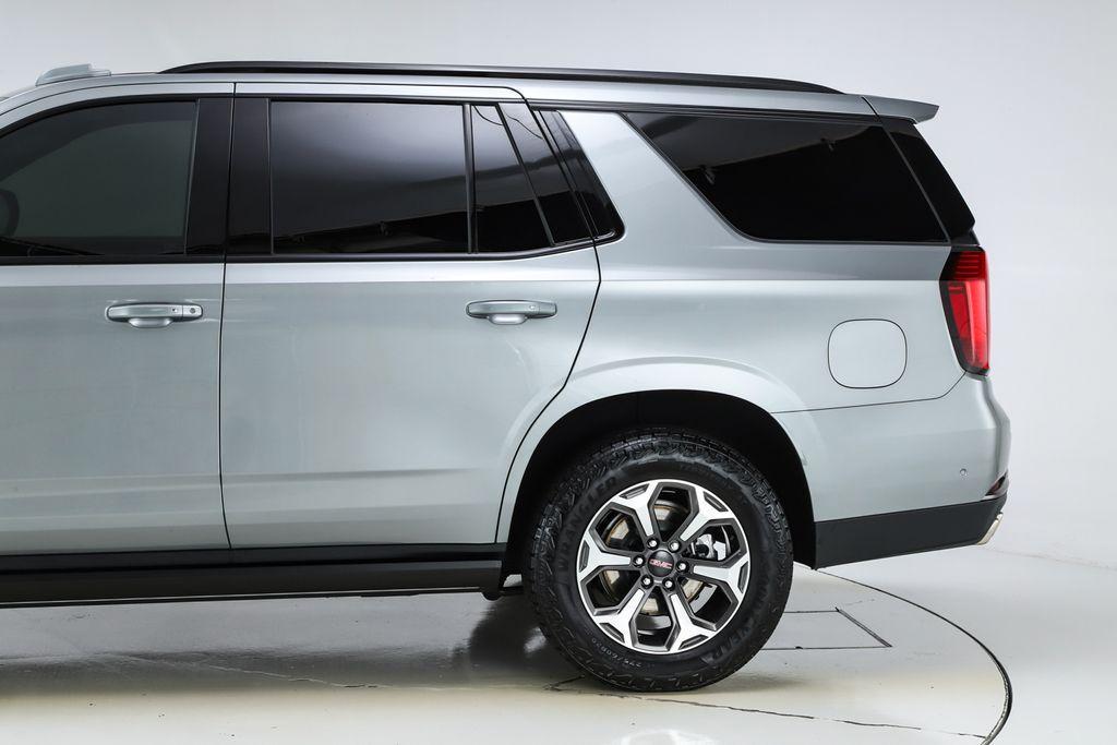 used 2025 GMC Yukon car, priced at $87,937