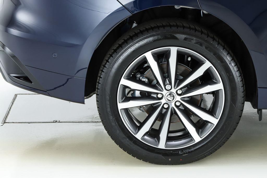 new 2026 Jaguar F-PACE car, priced at $75,238