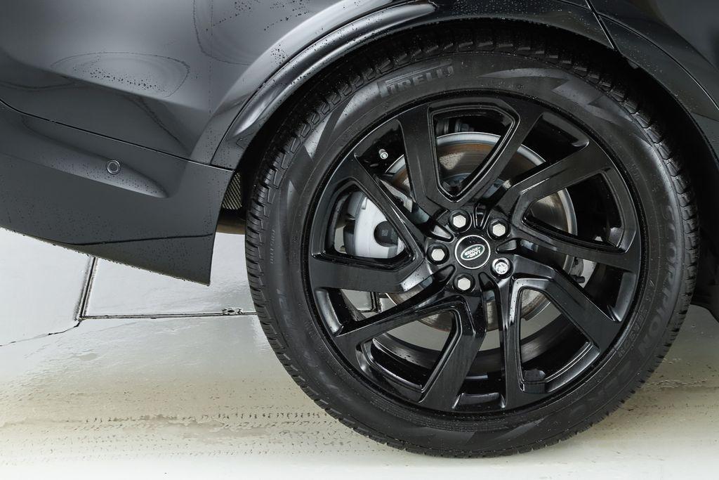 used 2025 Land Rover Discovery car, priced at $55,320