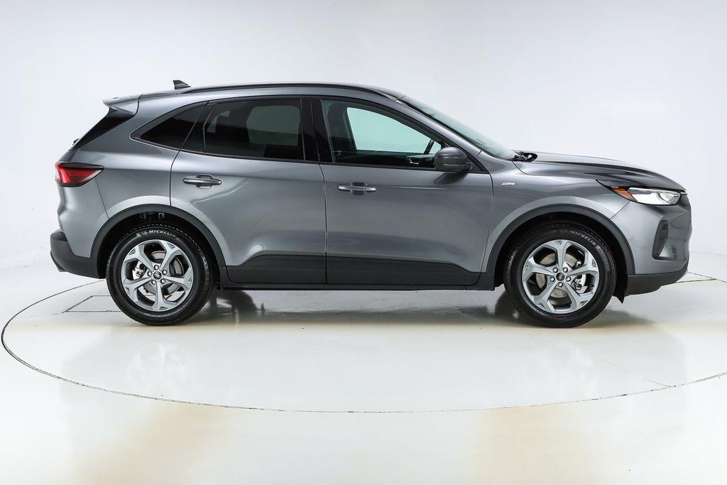 used 2025 Ford Escape car, priced at $23,891