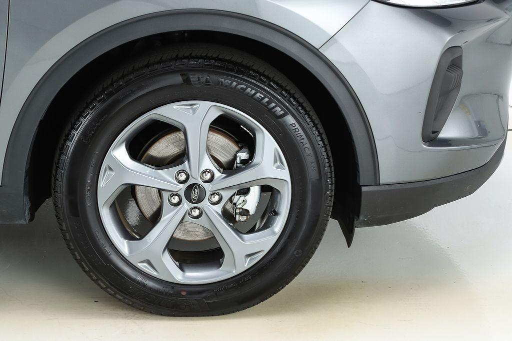 used 2025 Ford Escape car, priced at $23,891