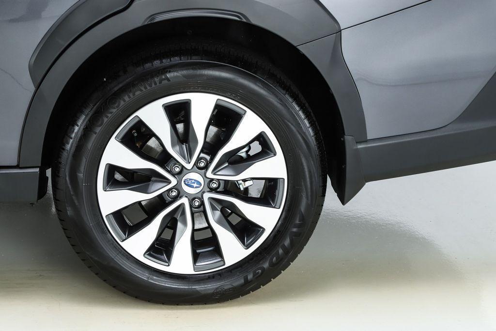 used 2025 Subaru Outback car, priced at $33,219