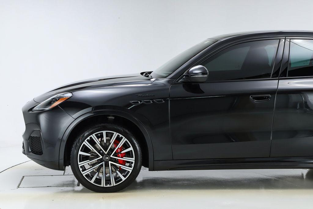 new 2025 Maserati Grecale car, priced at $84,232