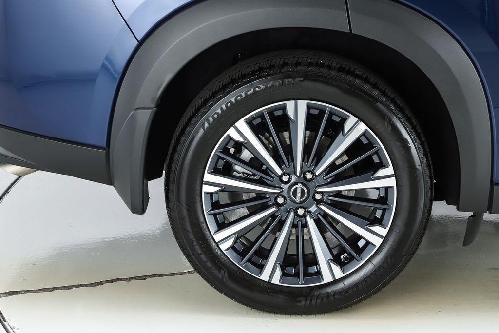 used 2026 Nissan Pathfinder car, priced at $46,972