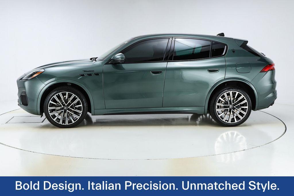 new 2025 Maserati Grecale car, priced at $90,569