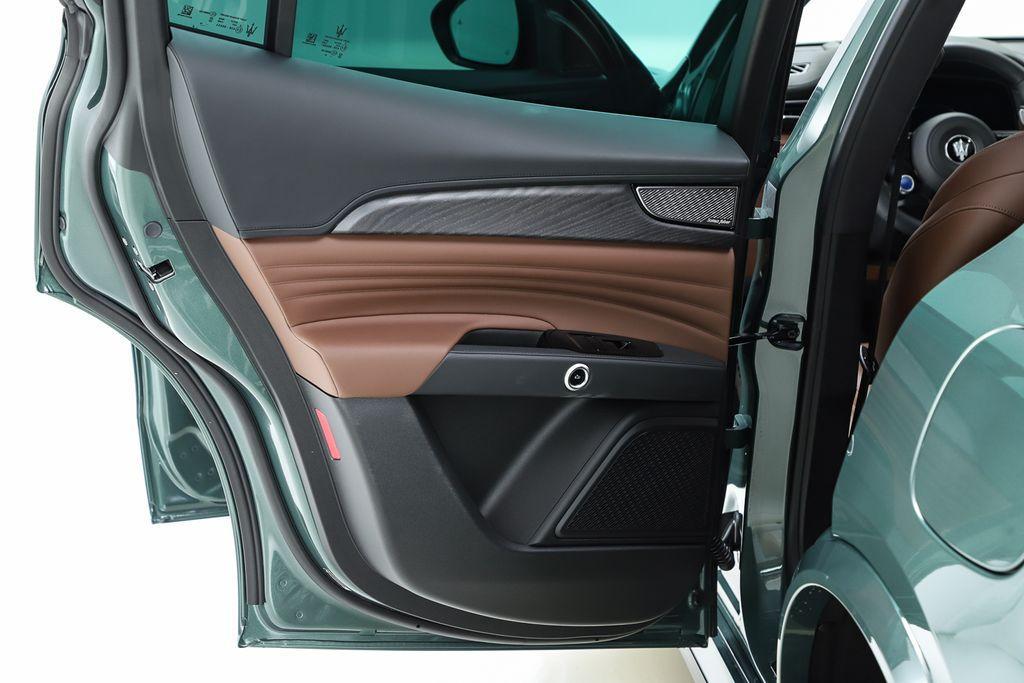 new 2025 Maserati Grecale car, priced at $94,343