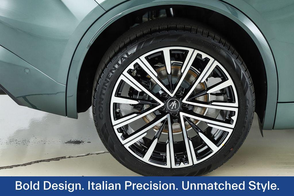 new 2025 Maserati Grecale car, priced at $90,569