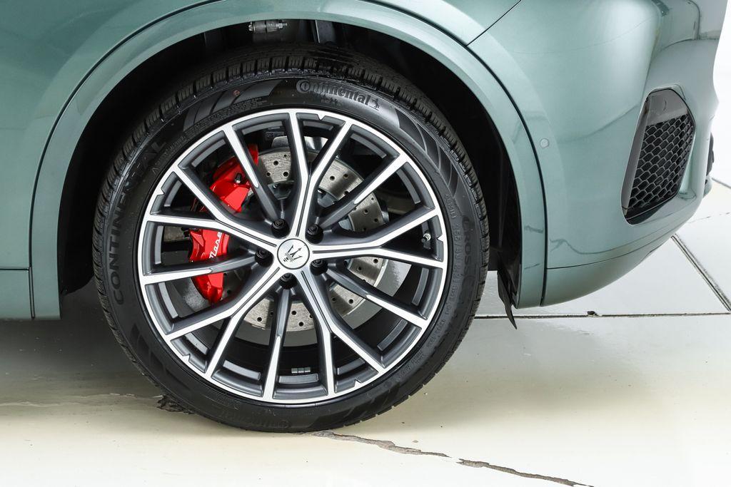 new 2026 Maserati Grecale car, priced at $94,175