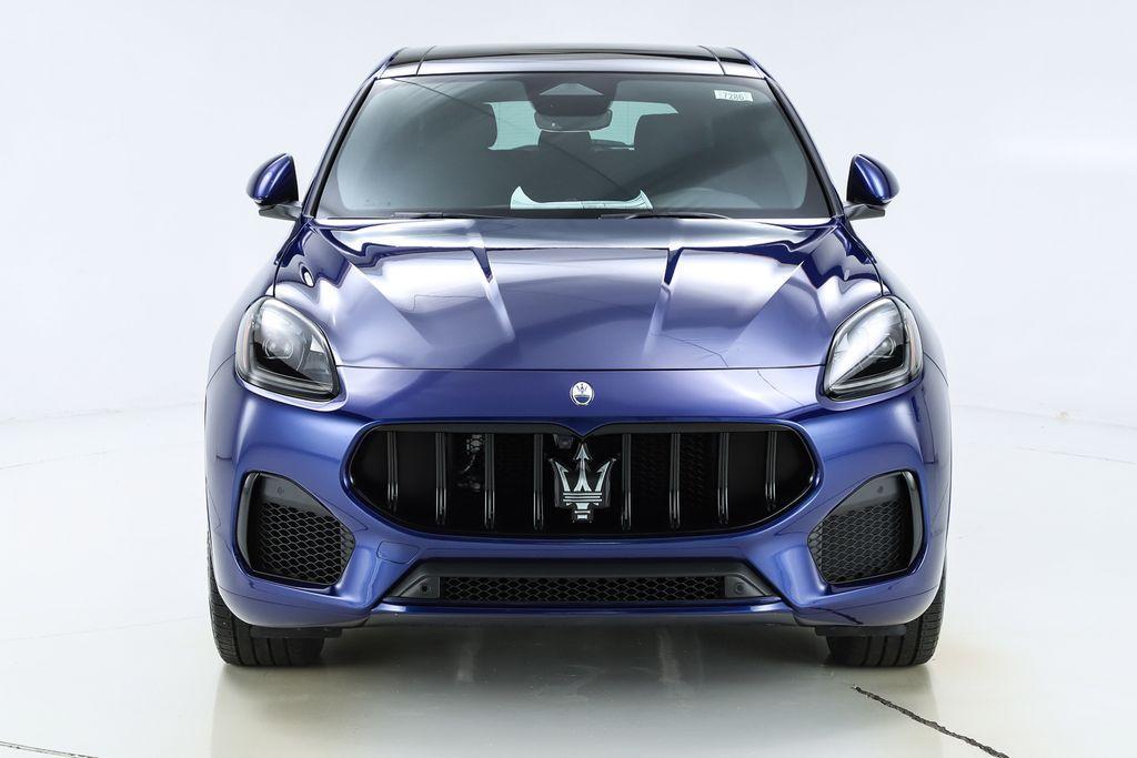 new 2026 Maserati Grecale car, priced at $96,615