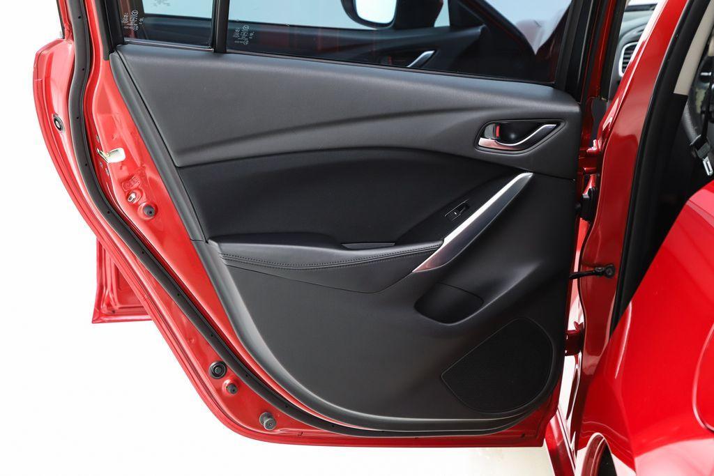 used 2015 Mazda Mazda6 car, priced at $9,879