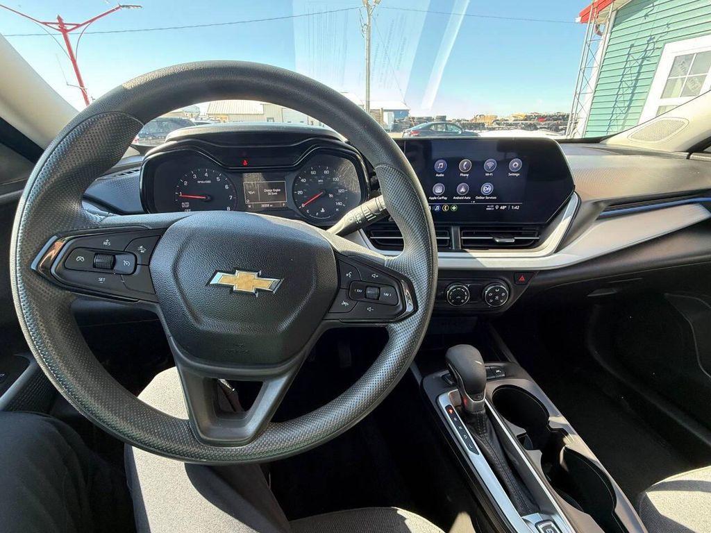 used 2024 Chevrolet Trax car, priced at $18,990