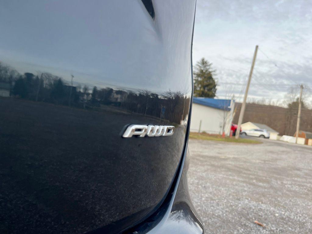used 2024 Ford Edge car, priced at $23,877
