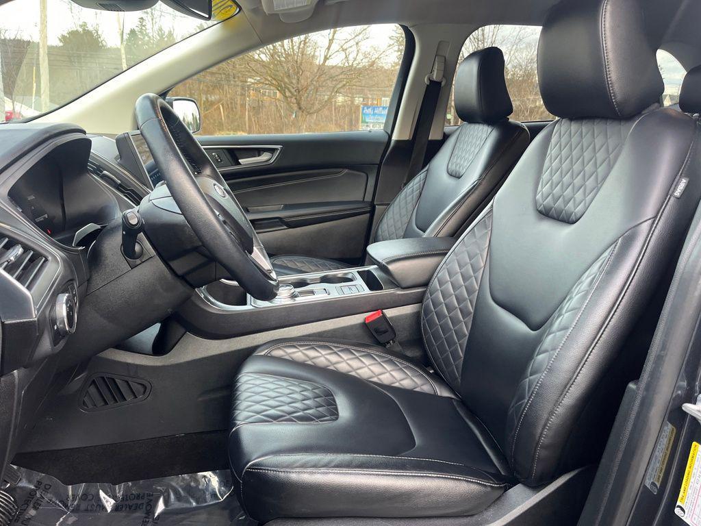 used 2024 Ford Edge car, priced at $23,877