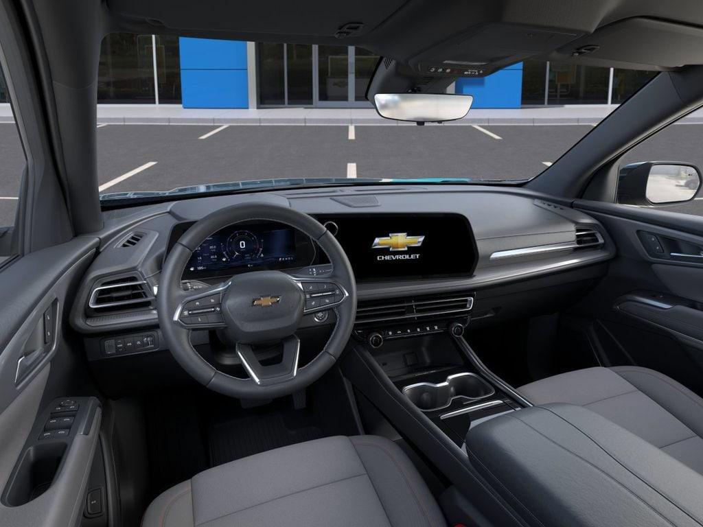 new 2026 Chevrolet Traverse car, priced at $47,135