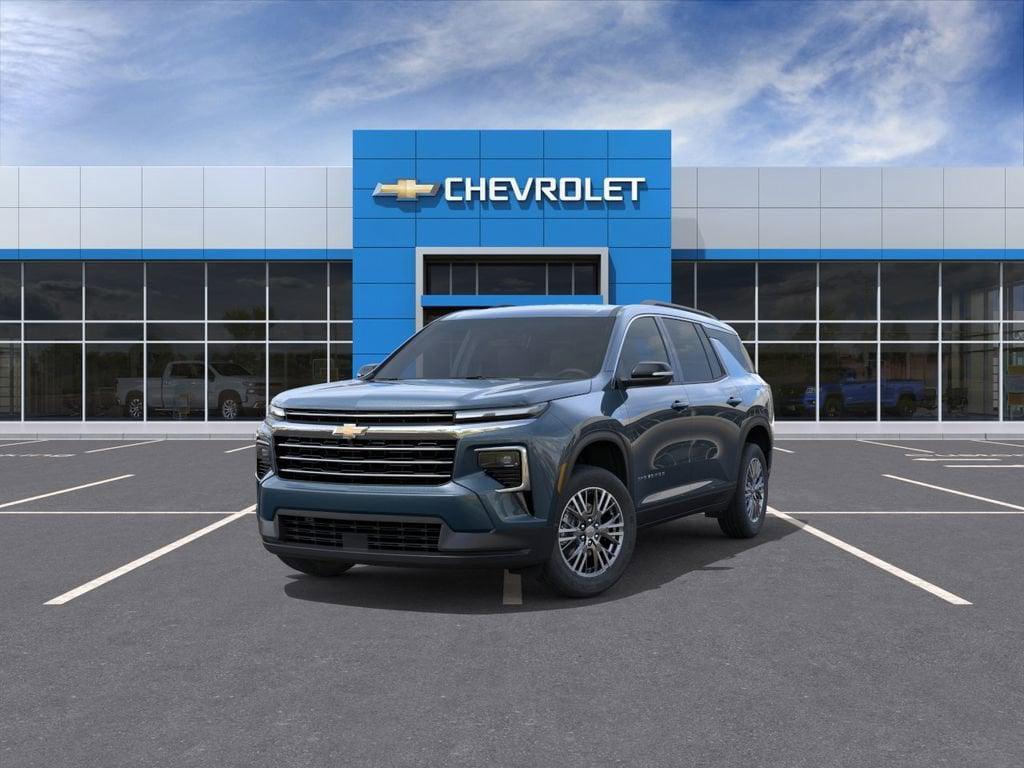 new 2026 Chevrolet Traverse car, priced at $47,135