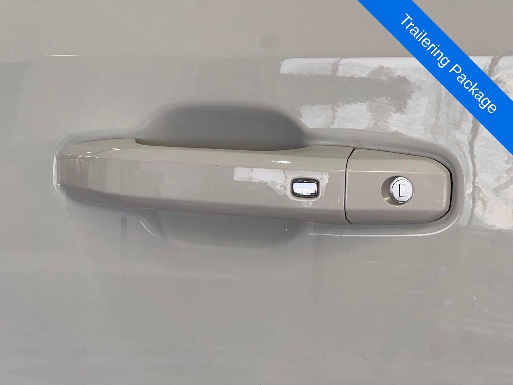 used 2022 Chevrolet Silverado 1500 car, priced at $38,749