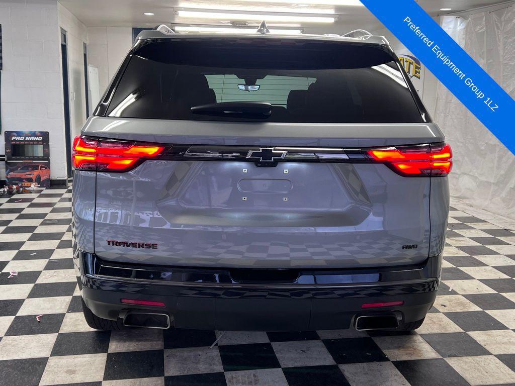 used 2023 Chevrolet Traverse car, priced at $33,884