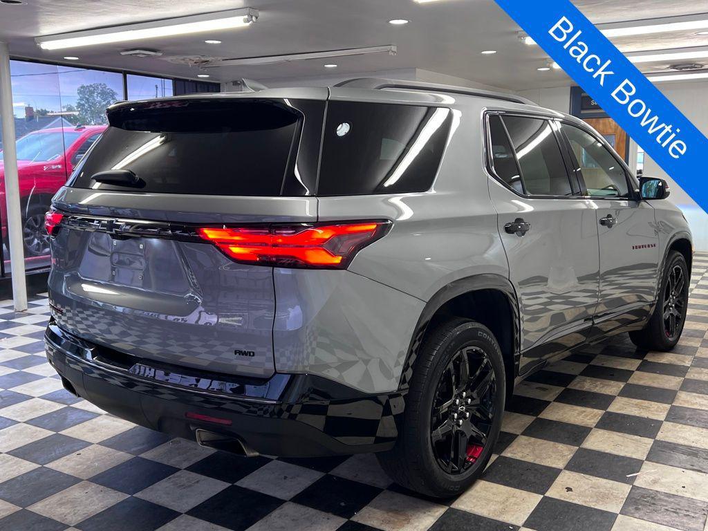 used 2023 Chevrolet Traverse car, priced at $33,884