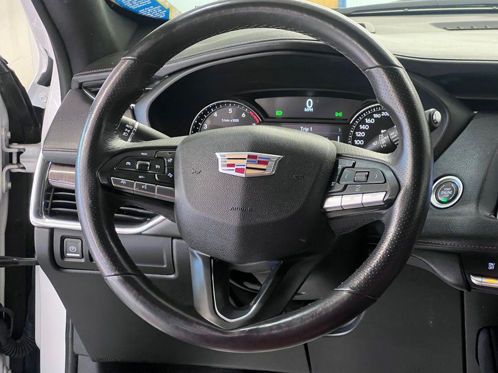 used 2023 Cadillac XT4 car, priced at $34,148