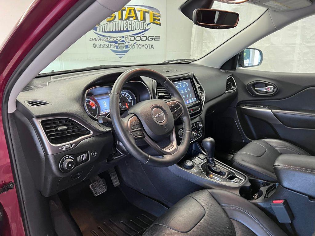 used 2019 Jeep Cherokee car, priced at $18,494