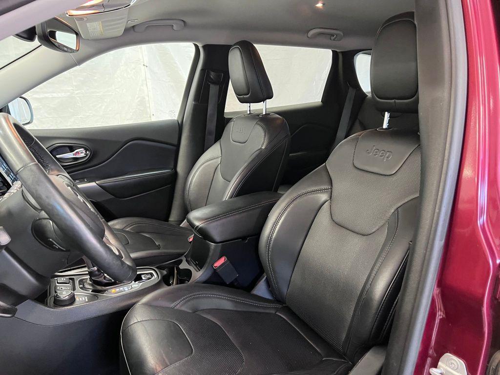 used 2019 Jeep Cherokee car, priced at $18,494