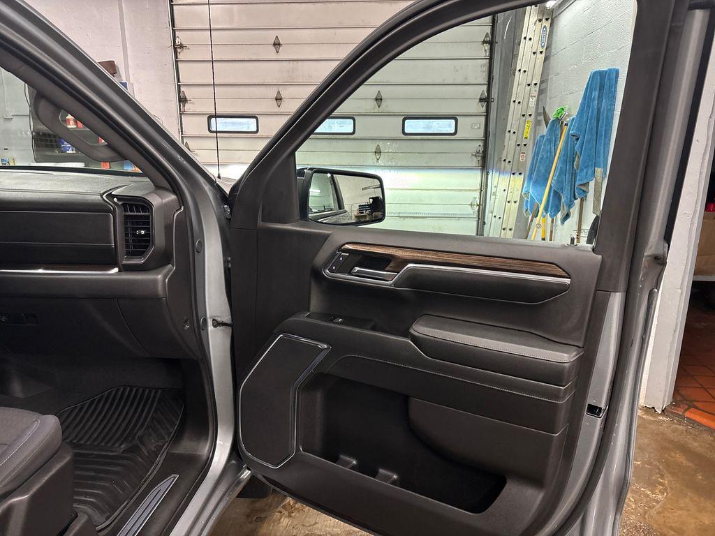 used 2024 Chevrolet Silverado 1500 car, priced at $39,980