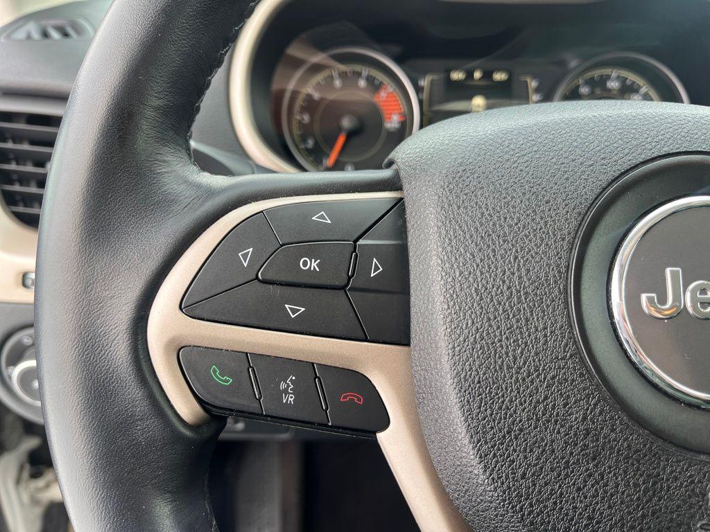 used 2016 Jeep Cherokee car, priced at $14,987
