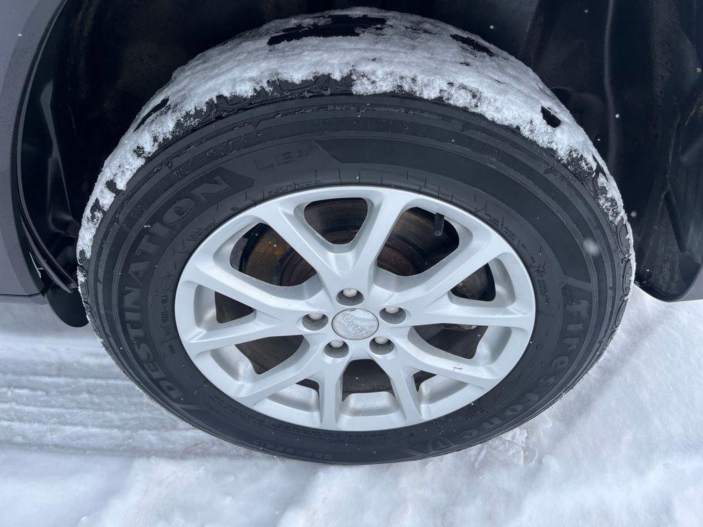 used 2016 Jeep Cherokee car, priced at $14,987