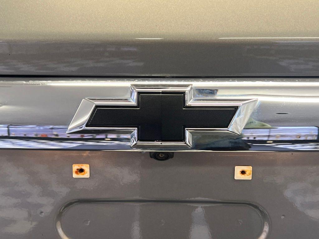 used 2019 Chevrolet Traverse car, priced at $17,989